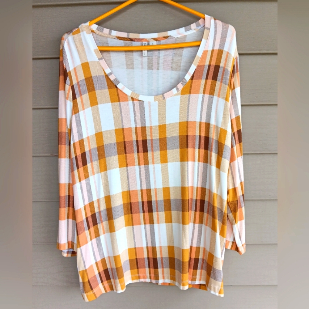 EUC Cato Women's Top in Orange,Yellow, and White Size L